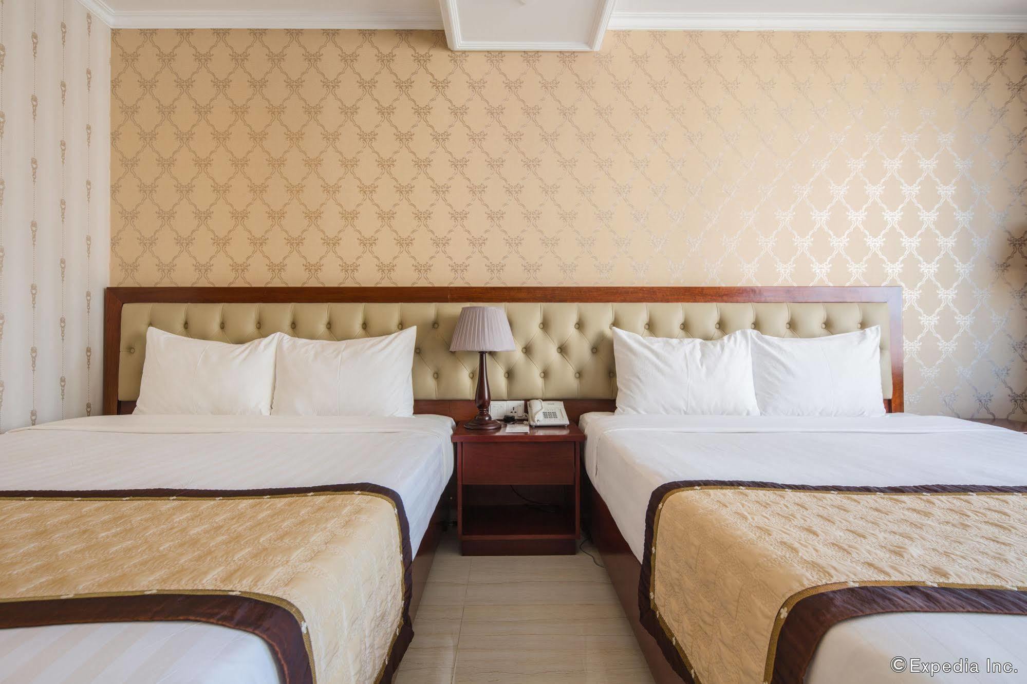 Bon Ami Hotel - Thien Xuan Hotel Хошимин Экстерьер фото